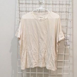 Short sleeve casual tee with ruffle sleeves